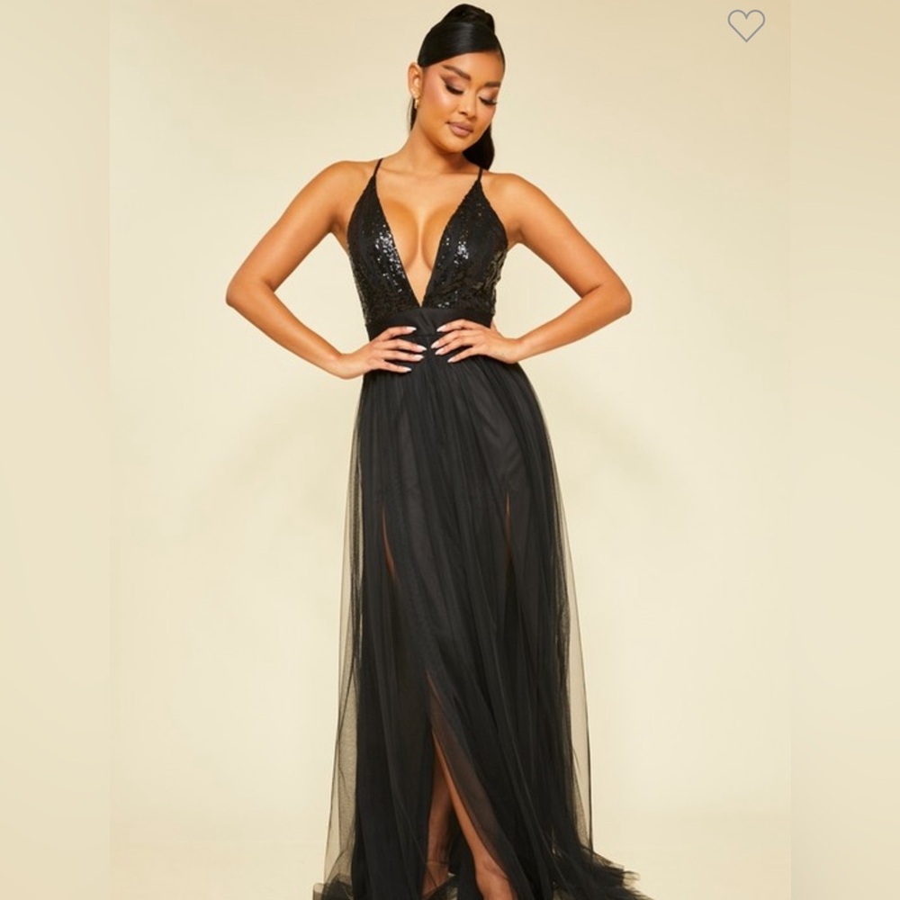 Long tulle black Dress